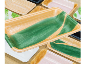 プラスチック食品トレーのリサイクルプラ板キーホルダーを作ろう!